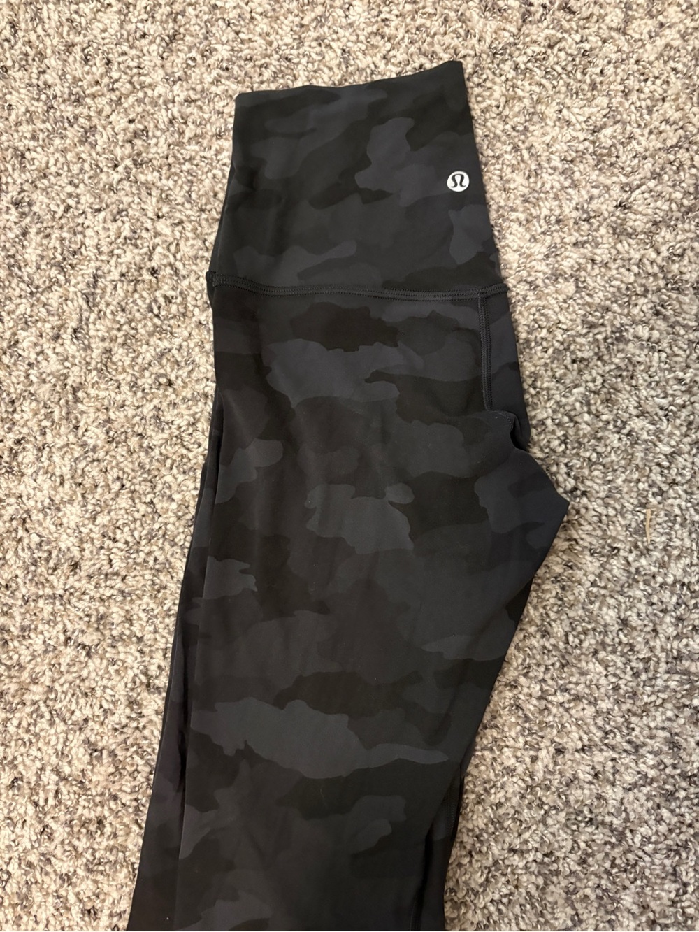 lululemon athletica womens Black Camo Leggings